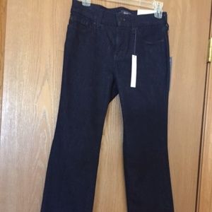 NYDJ (New) Marilyn Straight Jeans in Petite Size 2